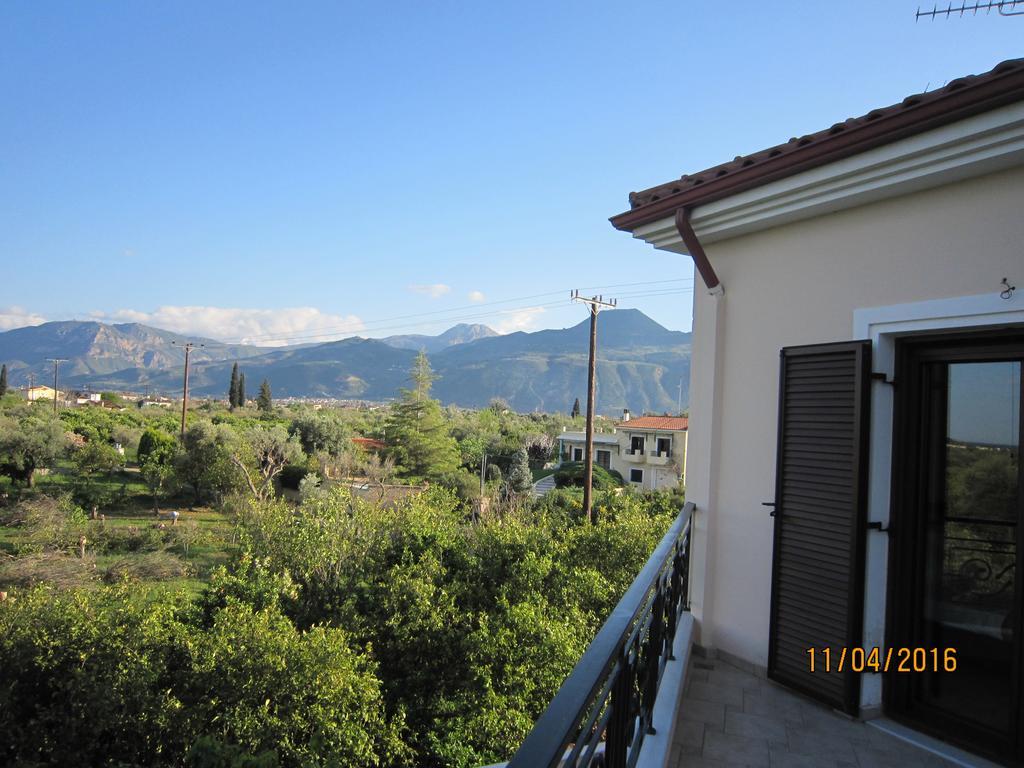 Dimitris Villa Aigio Exteriör bild