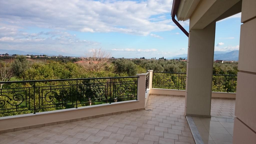 Dimitris Villa Aigio Exteriör bild