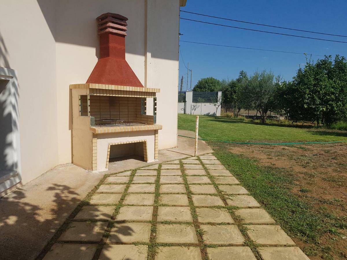 Dimitris Villa Aigio Exteriör bild