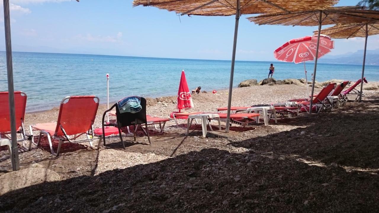 Dimitris Villa Aigio Exteriör bild